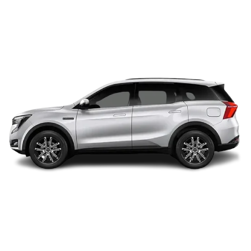 XUV 700